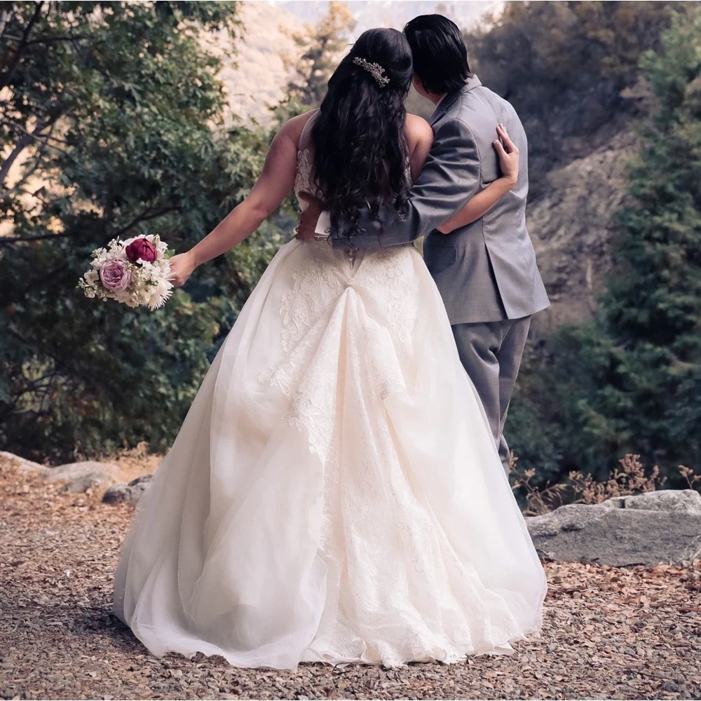 WOMENS Truly by Zac Posen, wedding dress size 10 in soft white. - Picture 8 of 8